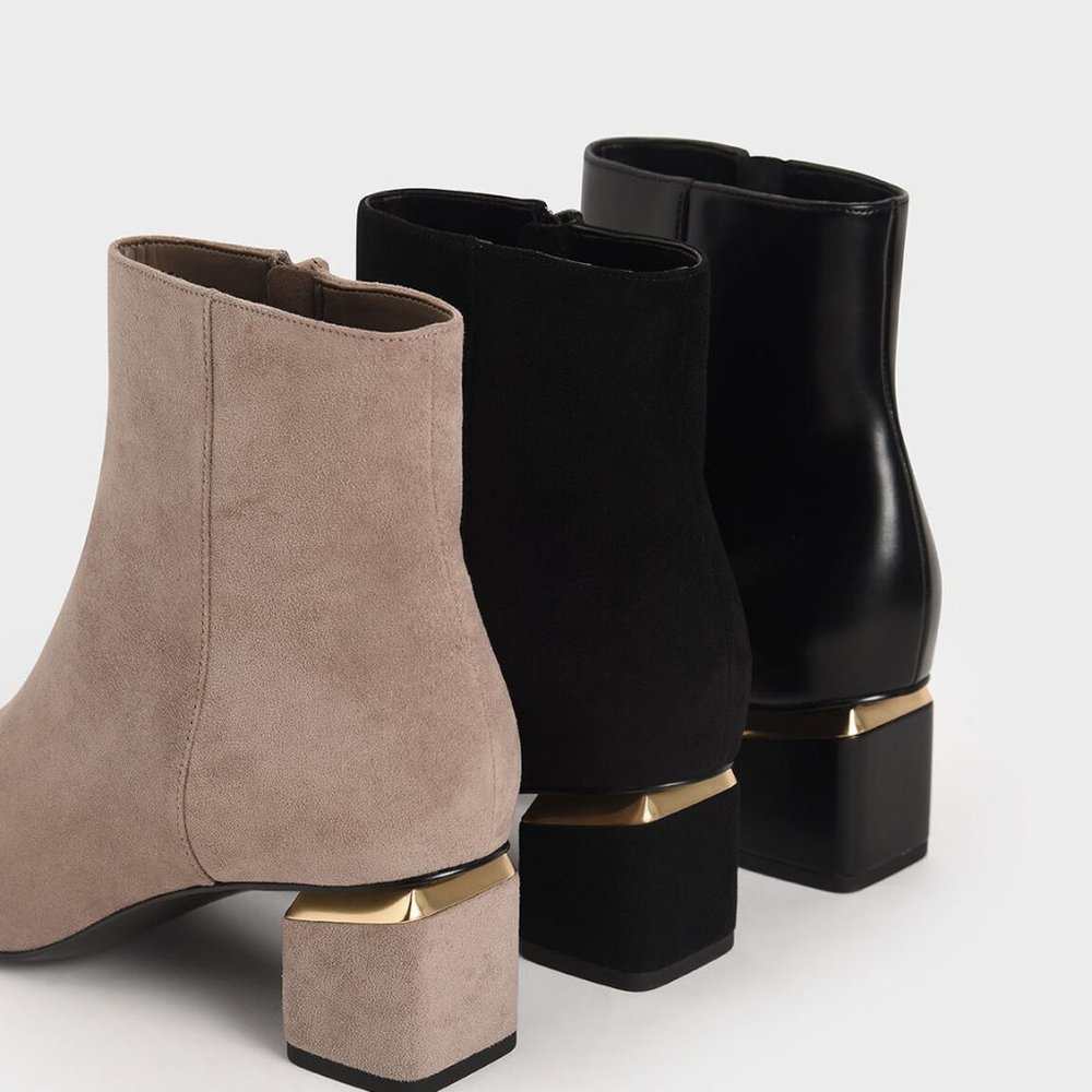 Charles & Keith Block Heel Boots Brand New- Size 7 - Picture 3 of 6